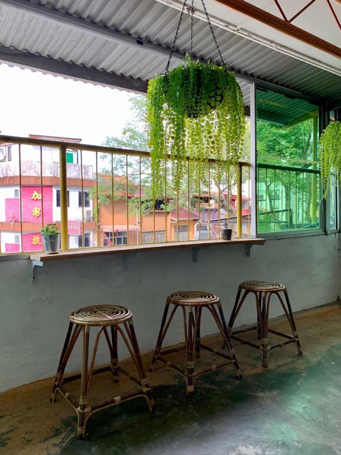 My Place Hotel&alojamiento Kuching Exterior foto